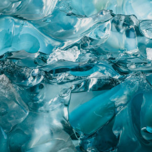 tableau-photo-abstrait-bleu-eau-iceberg-glace