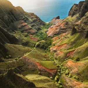 na-pali-coast-hawaii-riviere-montagne-photographe-ile-paradis-sauvage-paysage