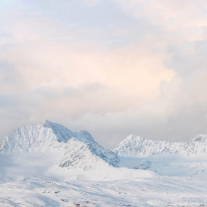 photographe-montagne-glacier-neige-norvege-pastel-alpes-lyngen